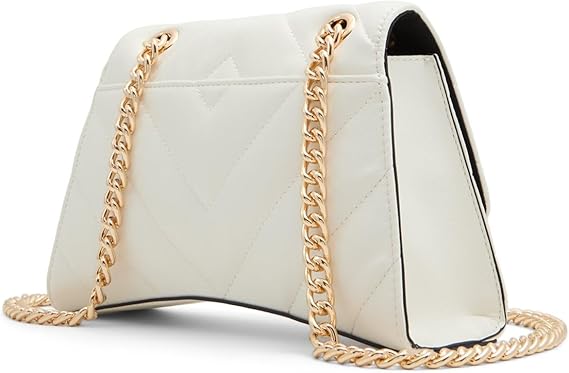 This handbag belongs to our women's series. After rigorous screening and testing, from fabric selection to craftsmanship polishing, we strive to create a customized handbag that meets your expectations.