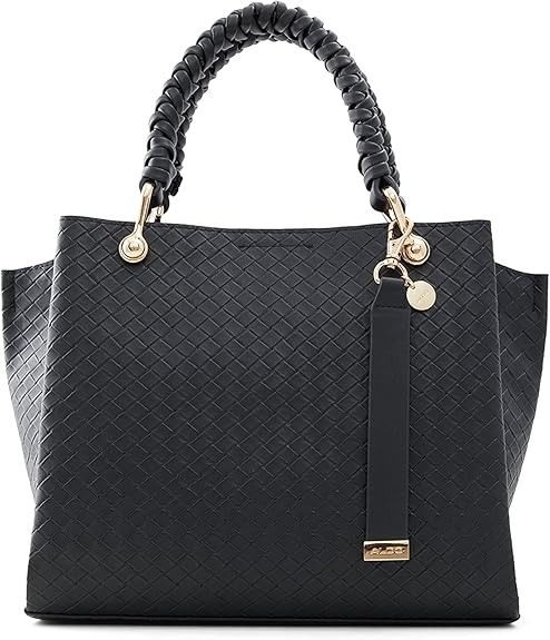 A women's tote bag can ensure you exhibit elegance and grace in various occasions.