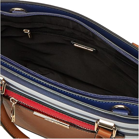Ladies' tote bags, through fashionable dressing, decorate and highlight individuality.