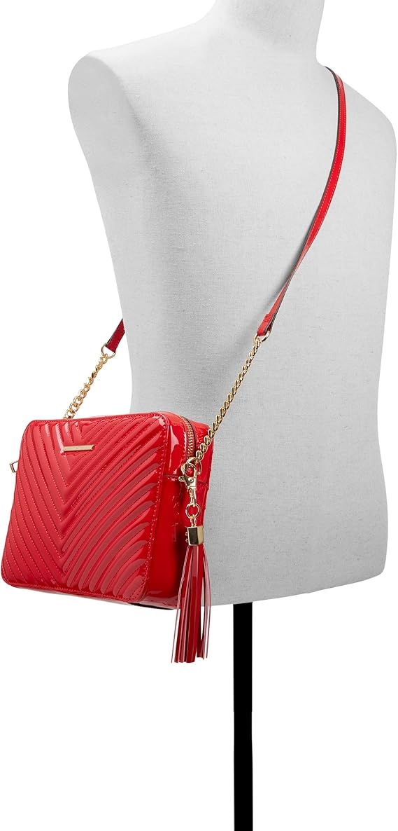 Ladies' handbags, an exclusive accessory with a delicate and smooth texture.